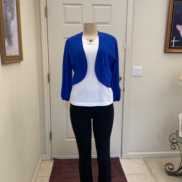 “APT 9” 💙 Super Cute 🌈 Royal Blue Bolero Sweater - Picture 2 of 16